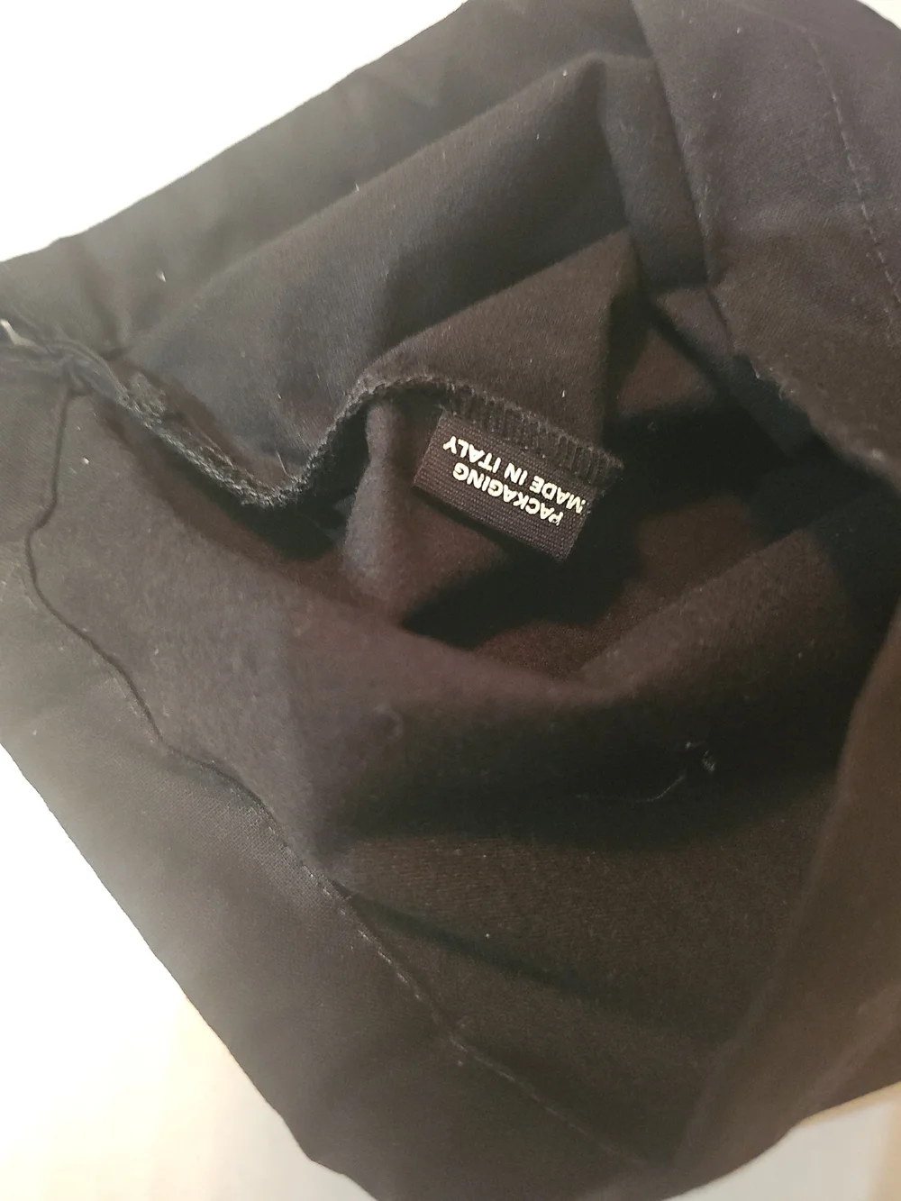 CHANEL elevate your